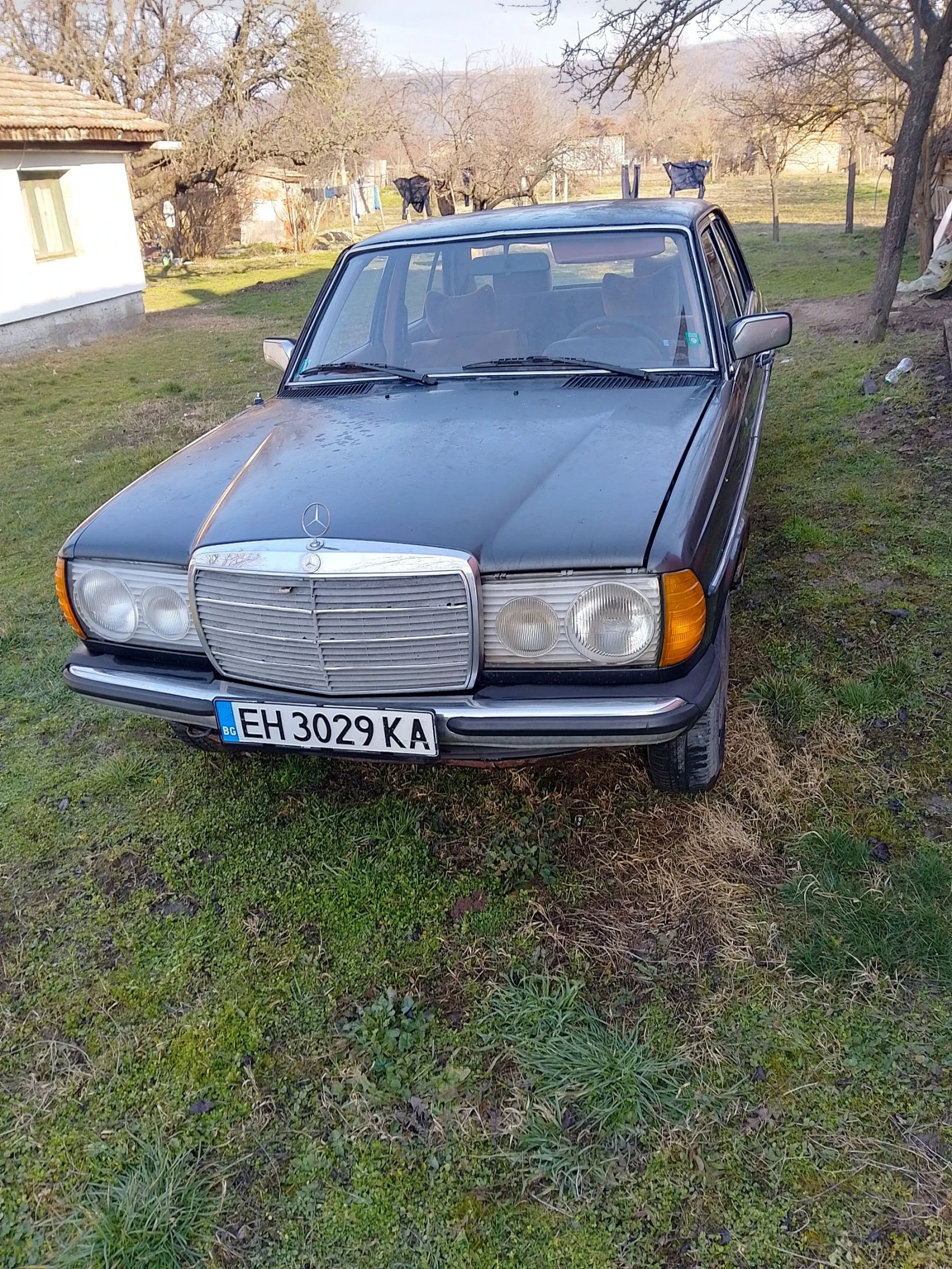Mercedes-Benz 123 230 климатик , снимка 2 - Автомобили и джипове - 53757346
