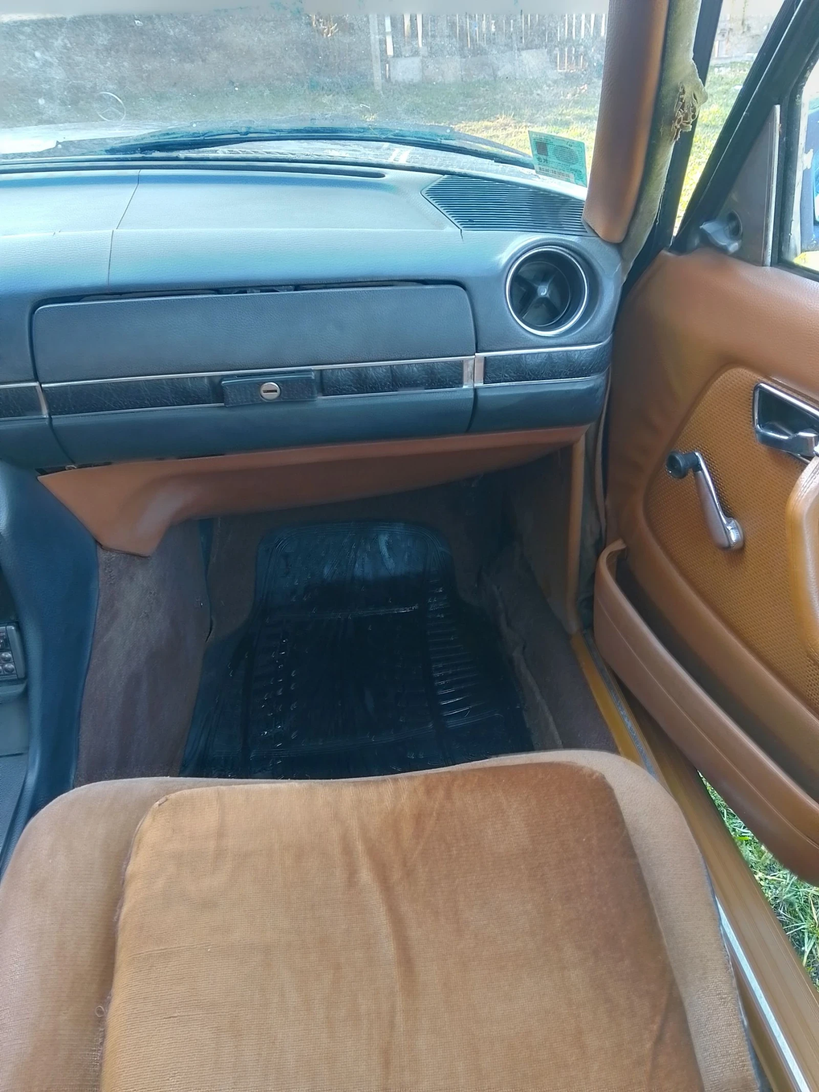 Mercedes-Benz 123 230 климатик , снимка 10 - Автомобили и джипове - 53757346