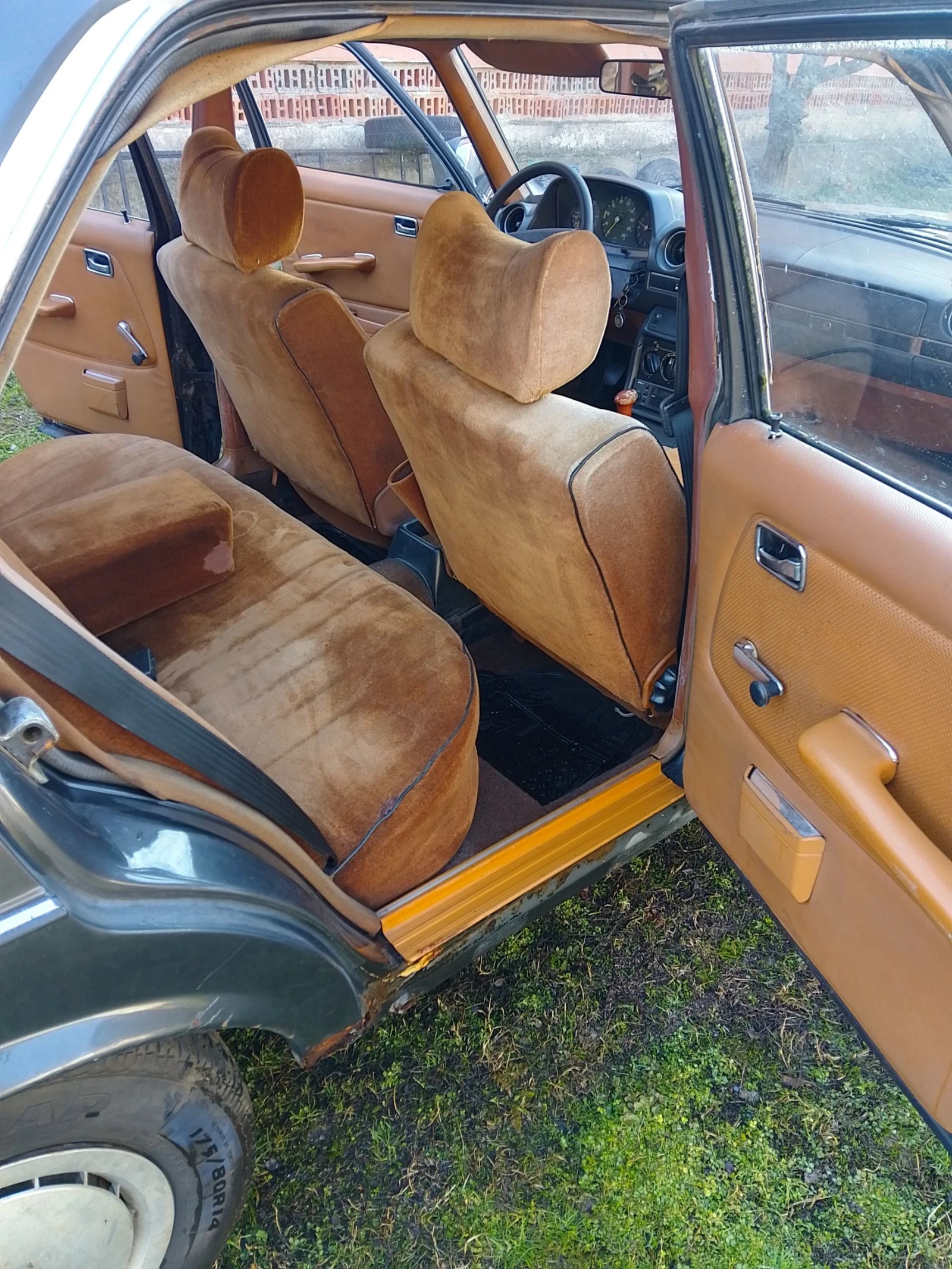 Mercedes-Benz 123 230 климатик , снимка 8 - Автомобили и джипове - 53757346