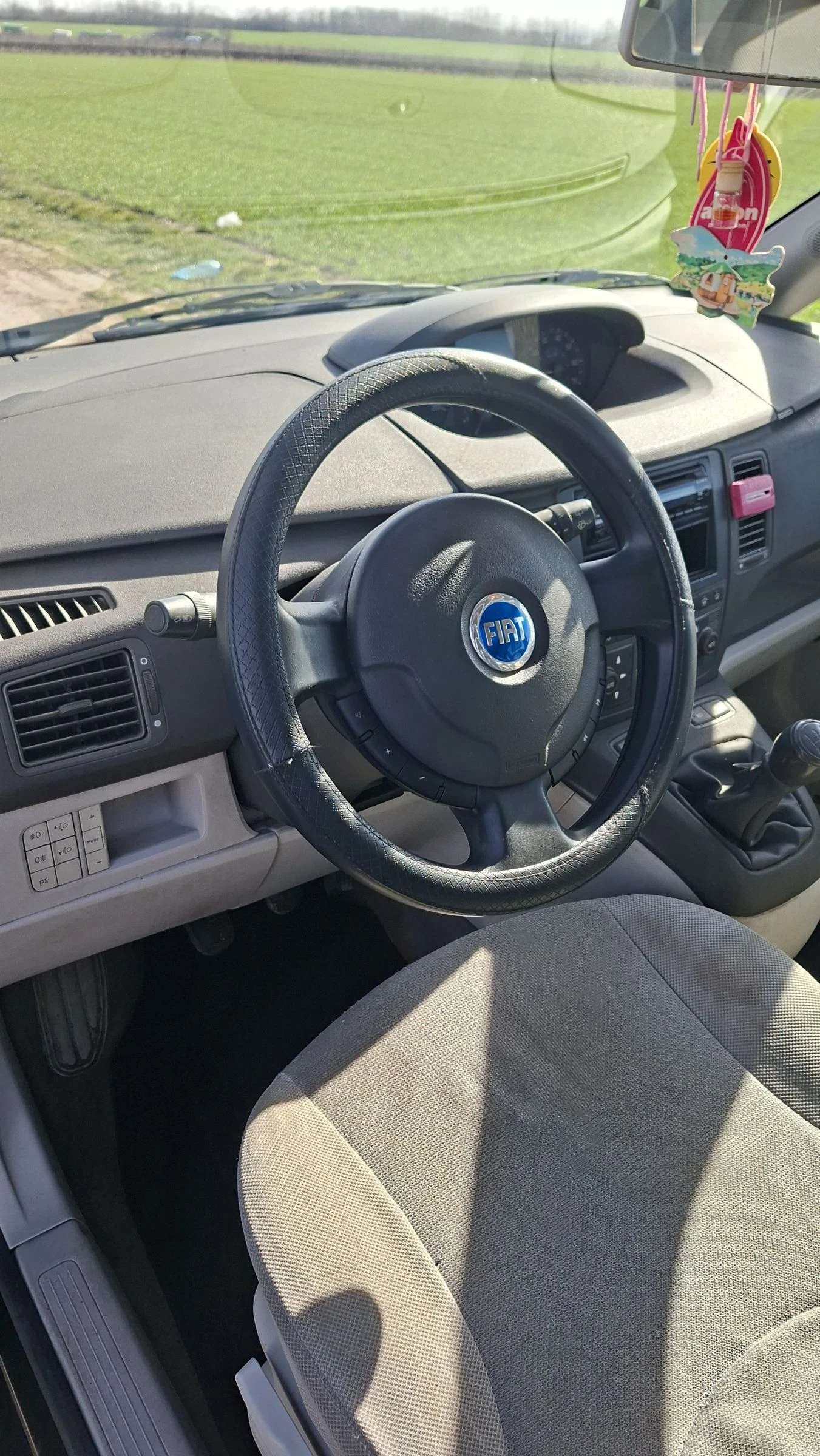 Fiat Idea, снимка 14 - Автомобили и джипове - 53827802