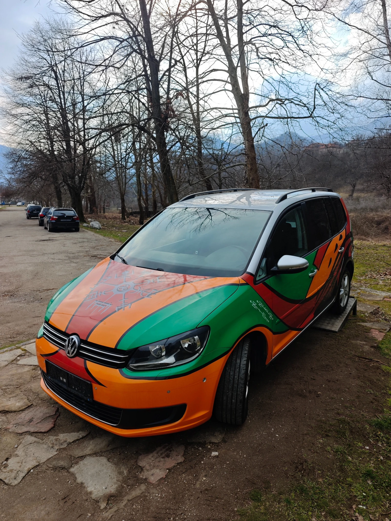 VW Touran 1.4I CNG-МЕТАН, снимка 14 - Автомобили и джипове - 54069771