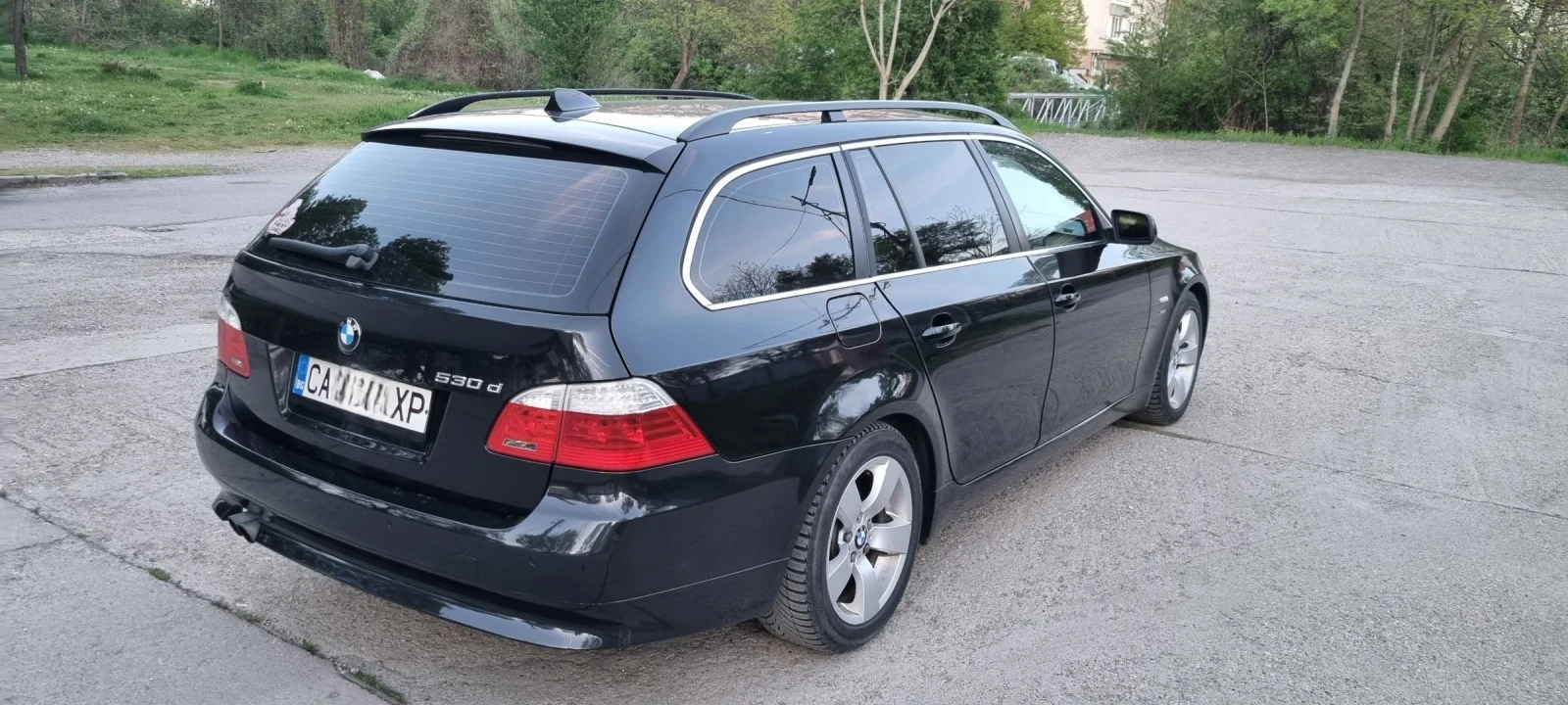 BMW 530 xDrive facelift , снимка 6 - Автомобили и джипове - 54350340