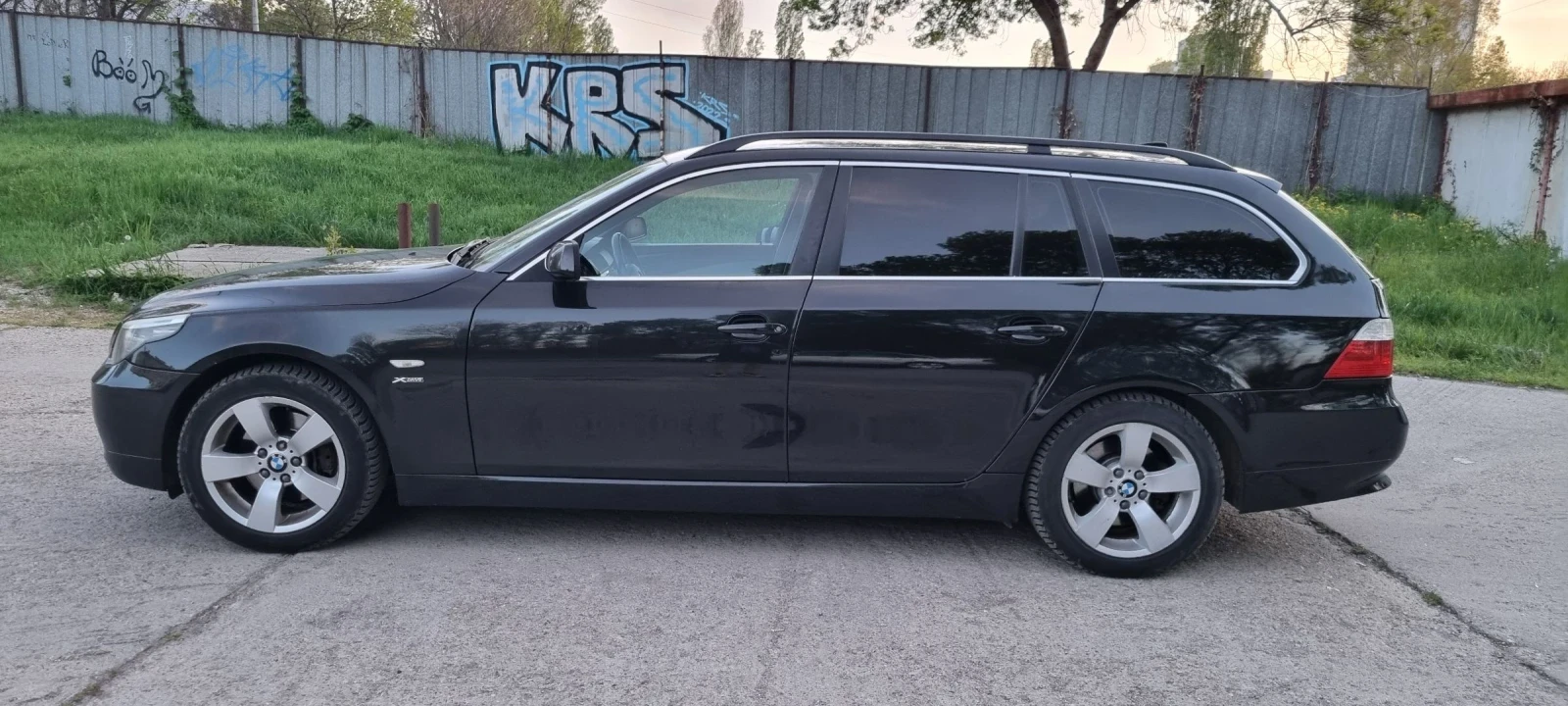 BMW 530 xDrive facelift , снимка 3 - Автомобили и джипове - 54350340