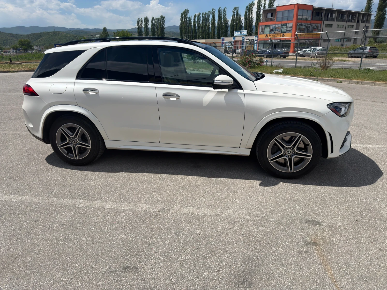 Mercedes-Benz GLE 450 EQBOOST/DISTR+ /МАСАЖИ/360/ПОДГР./ОБДУХ./PARK./HUD, снимка 6 - Автомобили и джипове - 54662088