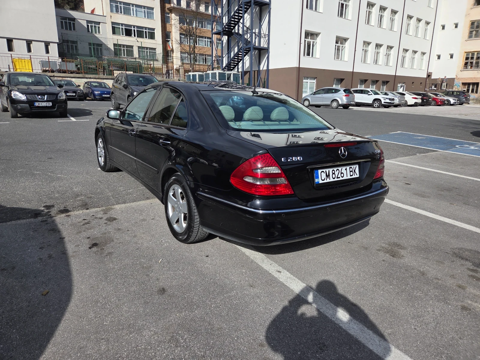 Mercedes-Benz E 280, снимка 5 - Автомобили и джипове - 54734081