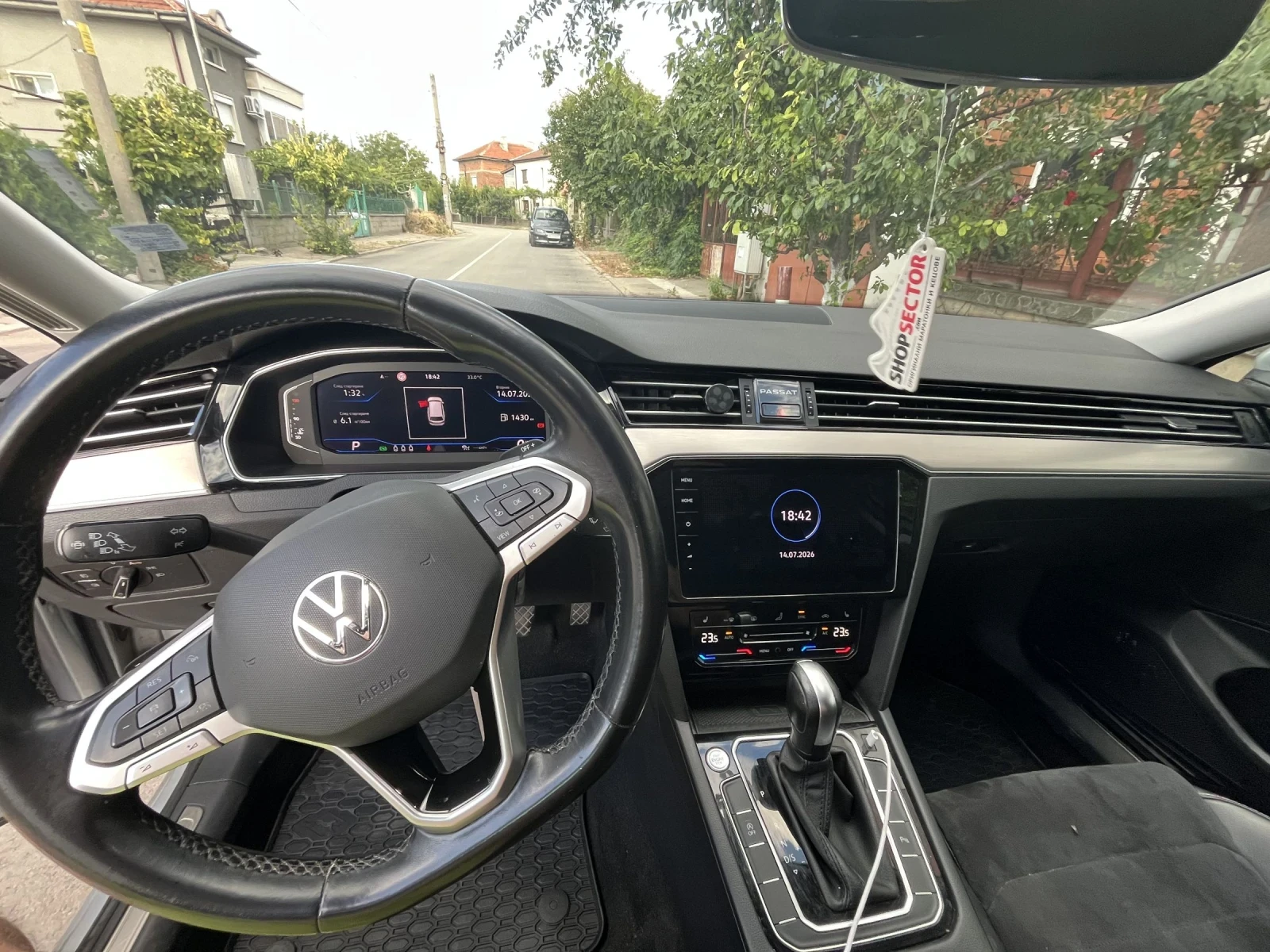 VW Passat Elegance, снимка 6 - Автомобили и джипове - 55386773