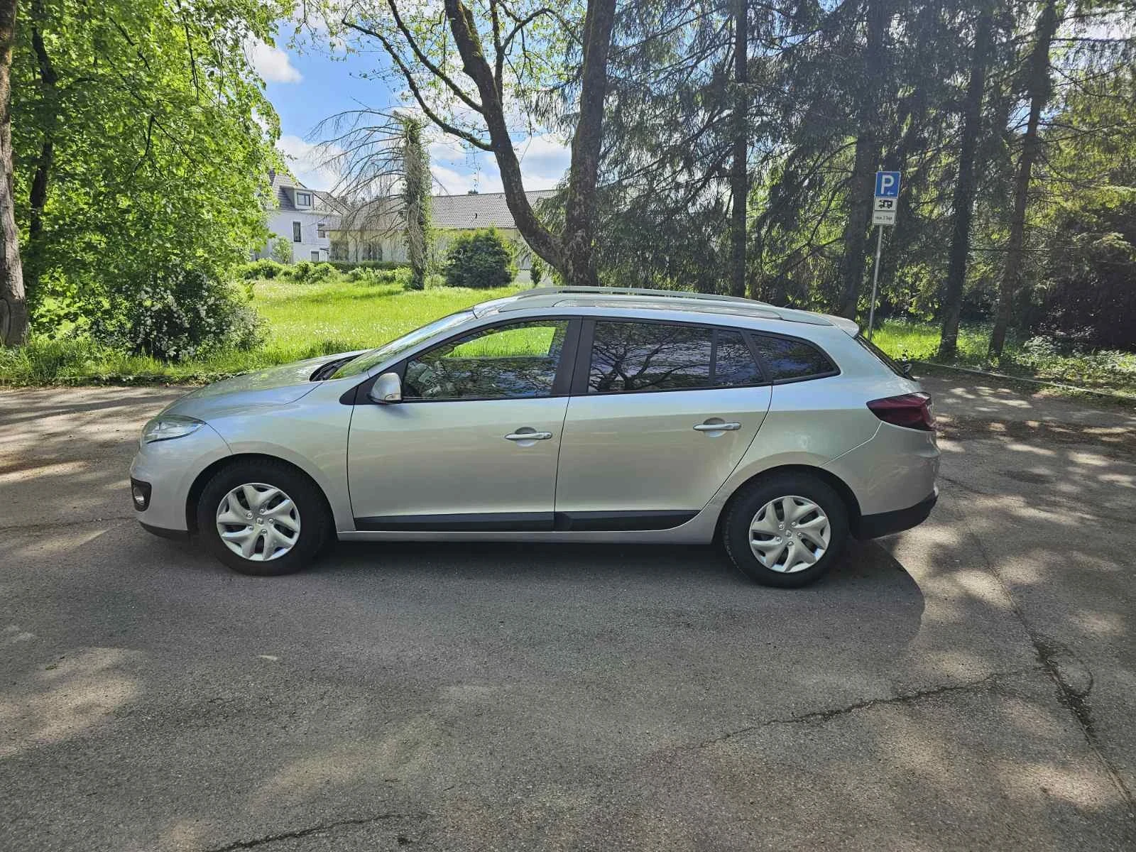 Renault Megane, снимка 4 - Автомобили и джипове - 55481120