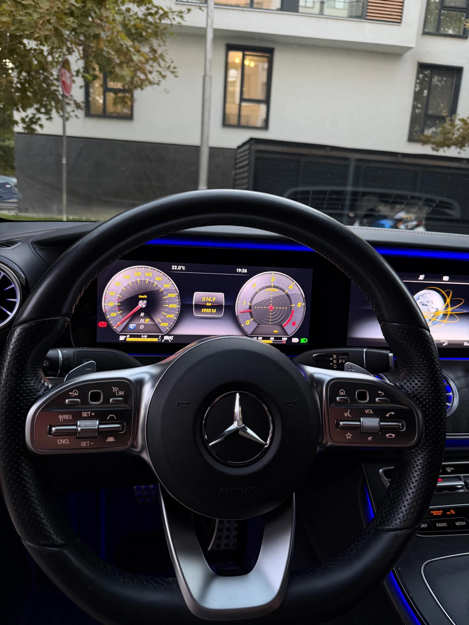 Mercedes-Benz CLS 400 400d, снимка 9 - Автомобили и джипове - 56122173