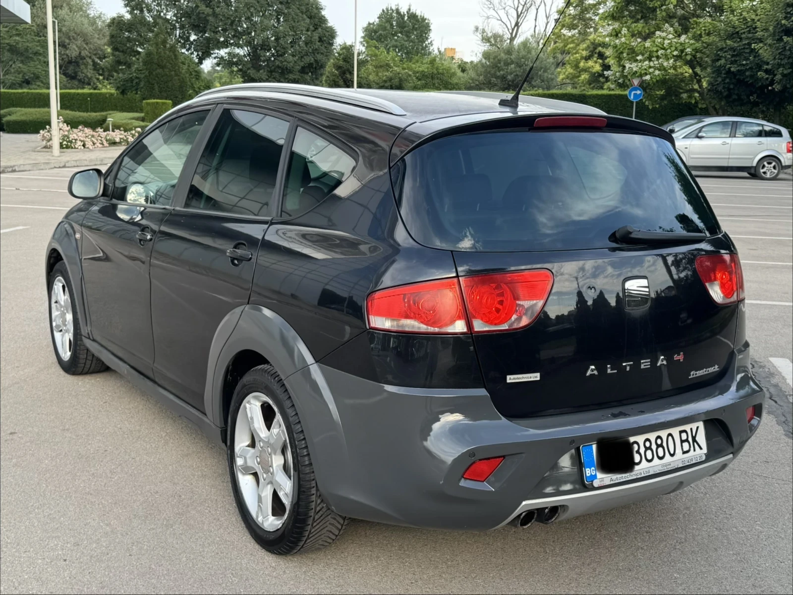 Seat Altea, снимка 2 - Автомобили и джипове - 56204840