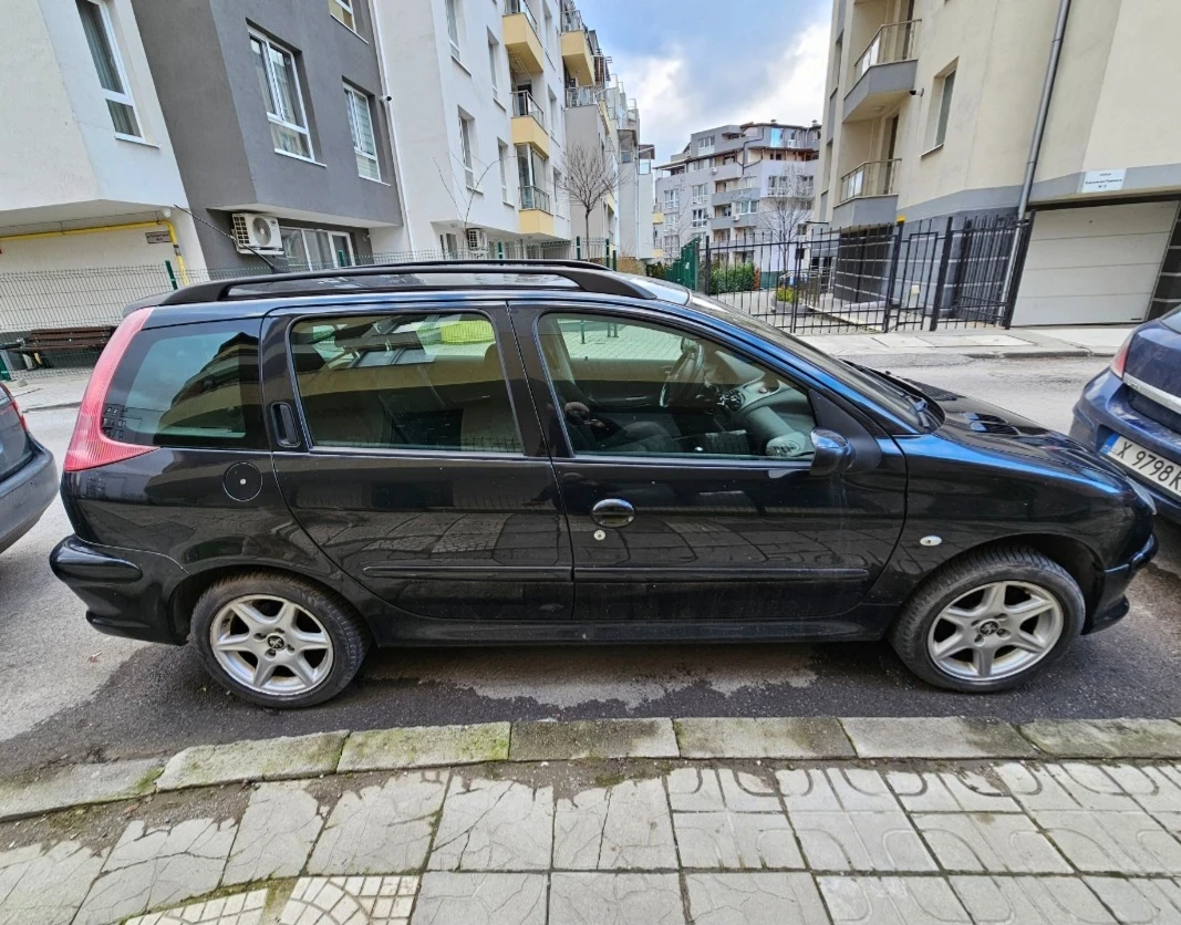 Peugeot 206, снимка 2 - Автомобили и джипове - 56441215