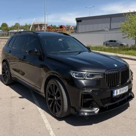 BMW X7 M50i* SKY LOUNGE* LASER LIGHT * МАСАЖ* , снимка 1
