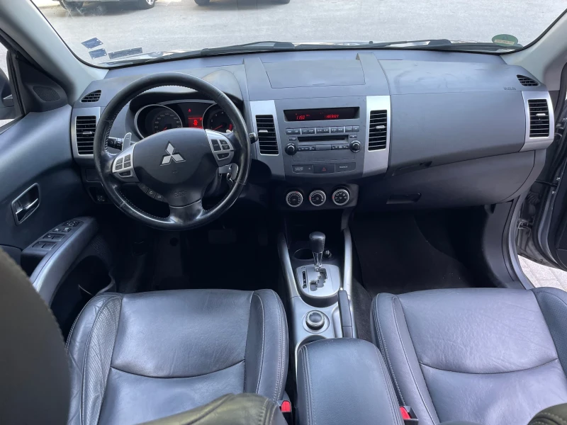 Mitsubishi Outlander 2.4I ГАЗ, снимка 12 - Автомобили и джипове - 47763988