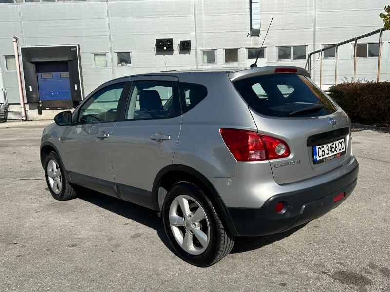 Nissan Qashqai 2.0DCI 4x4, снимка 3 - Автомобили и джипове - 47632280