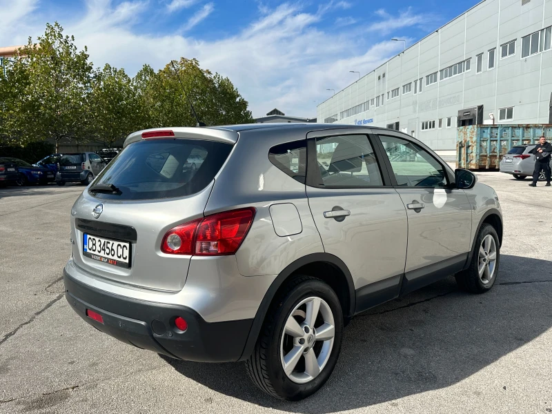 Nissan Qashqai 2.0DCI 4x4, снимка 4 - Автомобили и джипове - 47632280