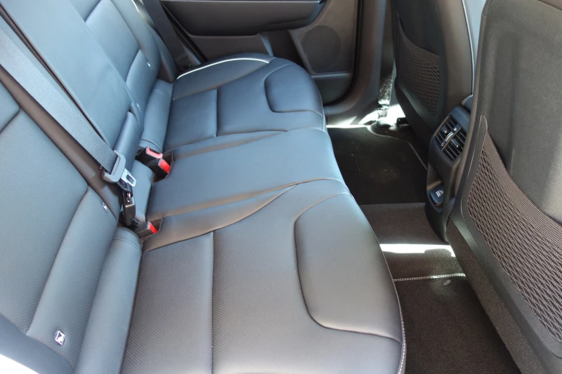 Kia Niro, снимка 6 - Автомобили и джипове - 53058357