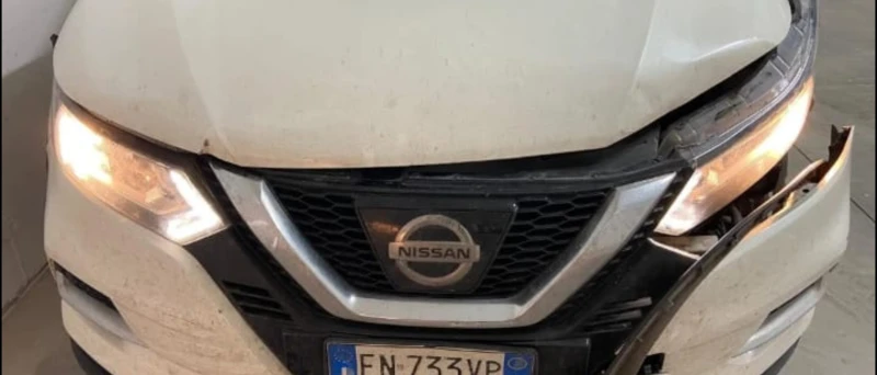 Nissan Qashqai 1.5D TEKNA+ EVRO 6B, снимка 3 - Автомобили и джипове - 53525580