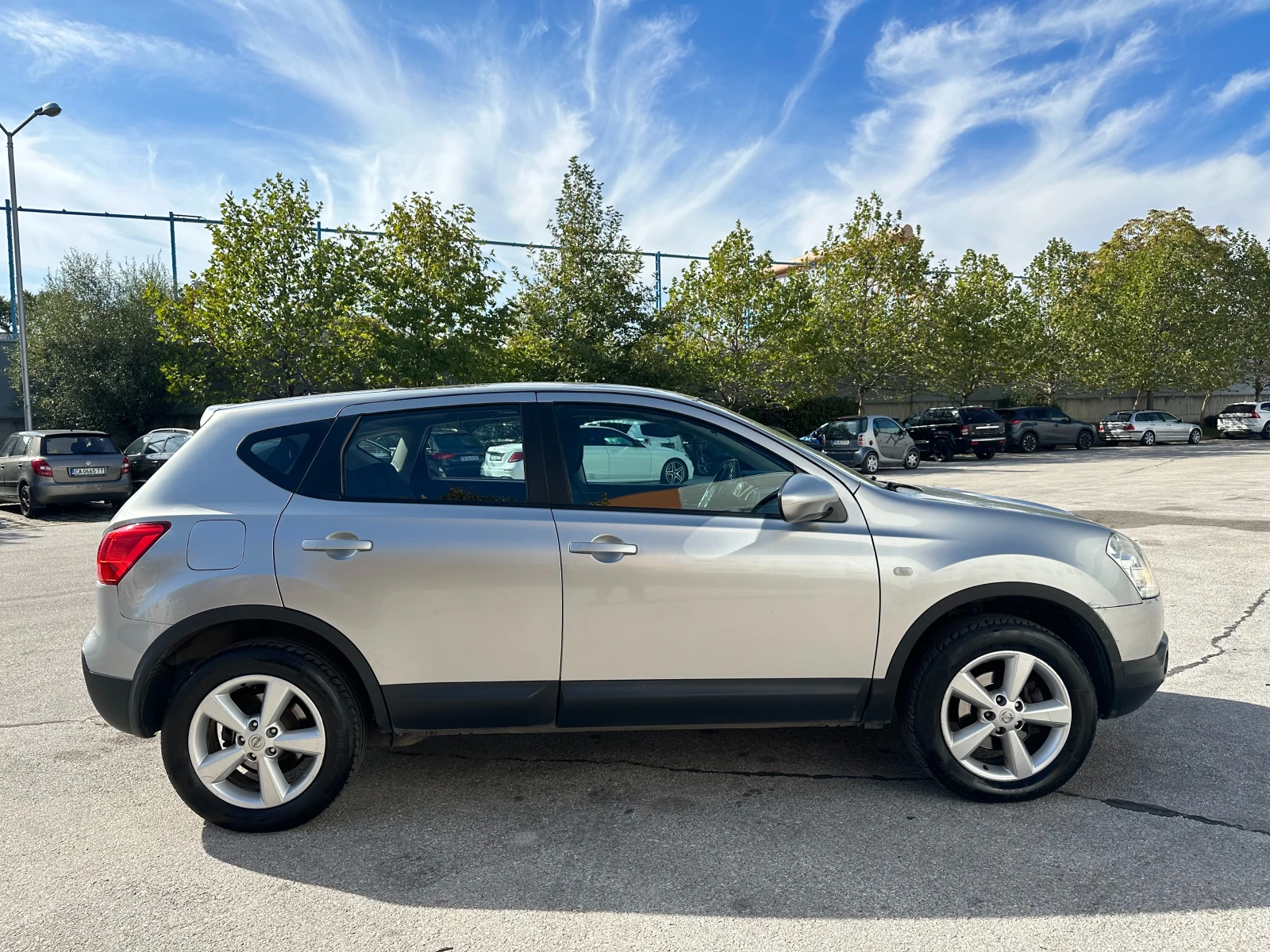 Nissan Qashqai 2.0DCI 4x4 - изображение 5