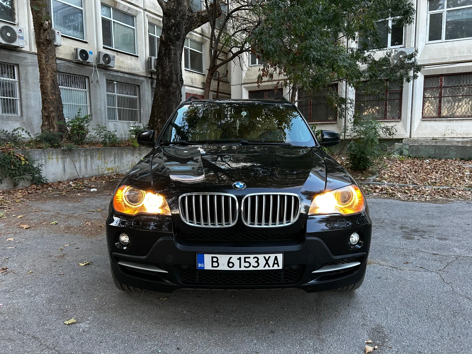 BMW X5 4.8i xDrive - изображение 3