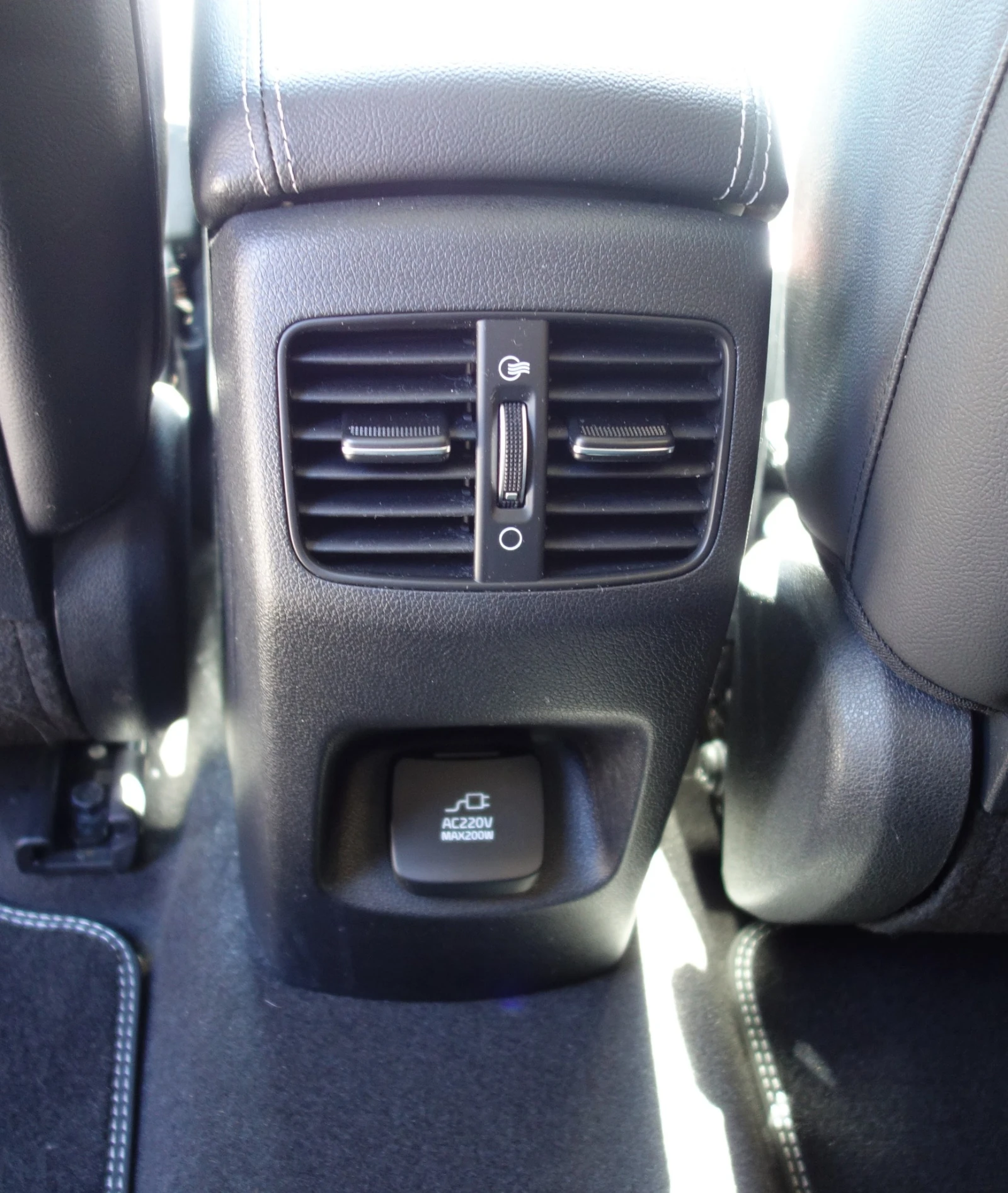 Kia Niro | Mobile.bg � ����������� 10