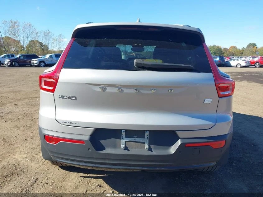 Volvo XC40 RECHARGE PURE ELECTRIC TWIN ULTIMATE | Mobile.bg � ����������� 13