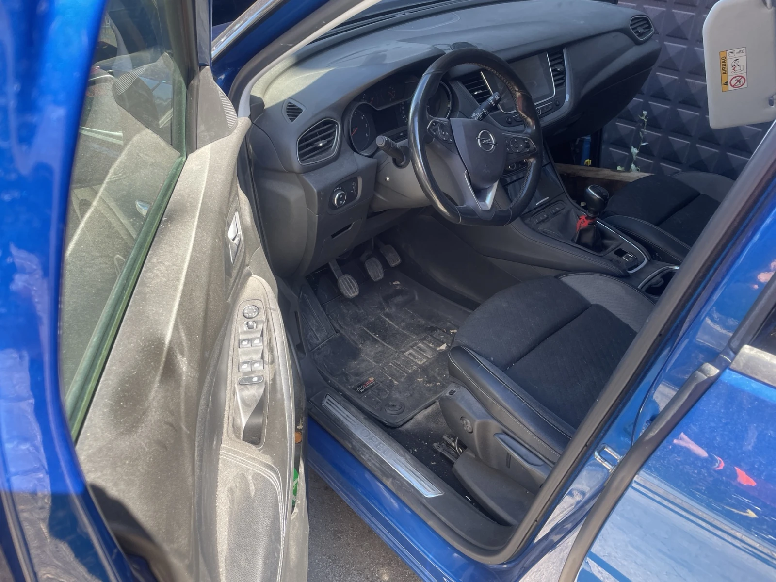 Opel Grandland X 1.5D - изображение 4