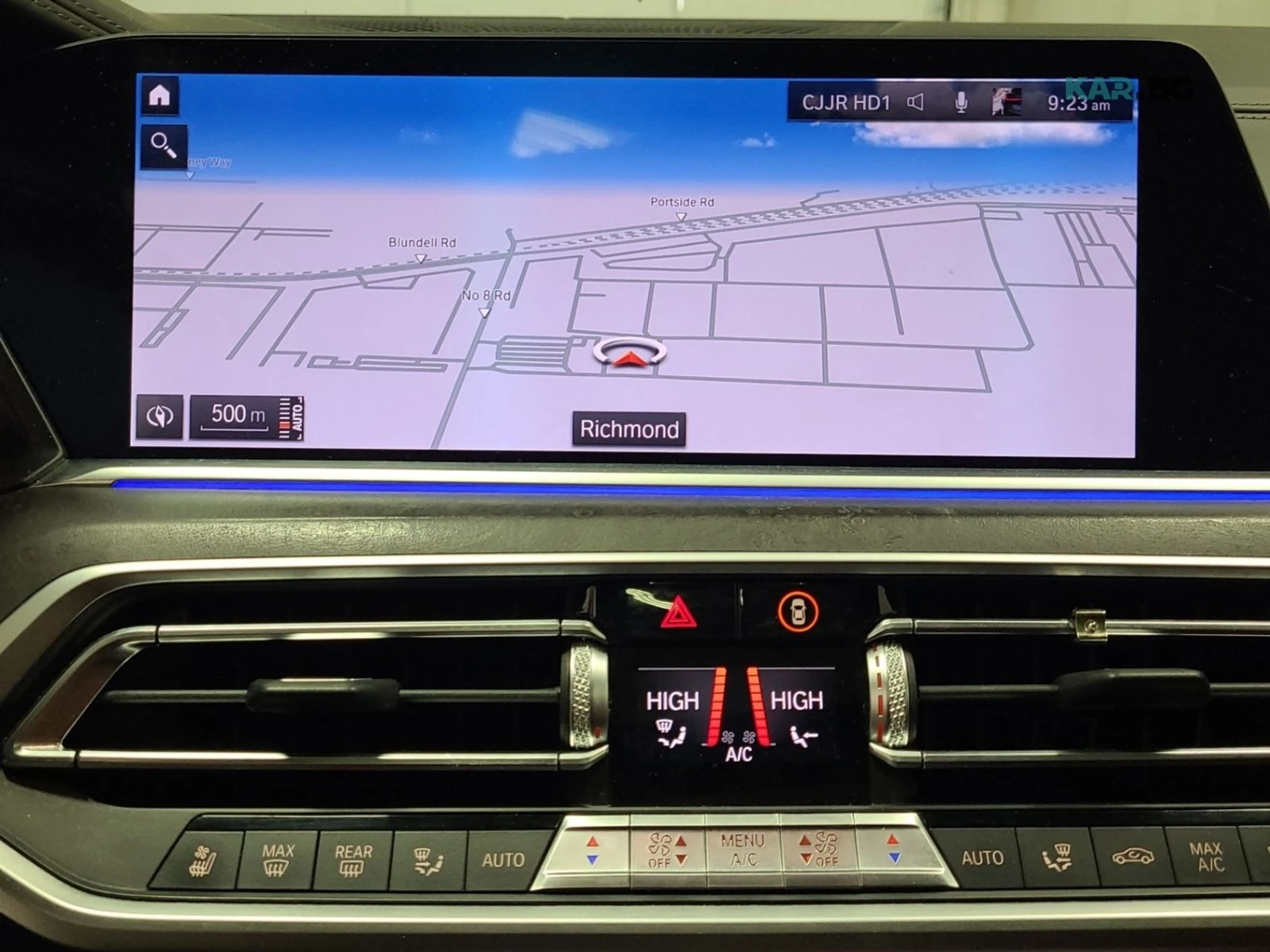 BMW X7 xDrive40i M-Sport PKG + Възм. за лизинг Цена до БГ, снимка 13 - Автомобили и джипове - 54838335