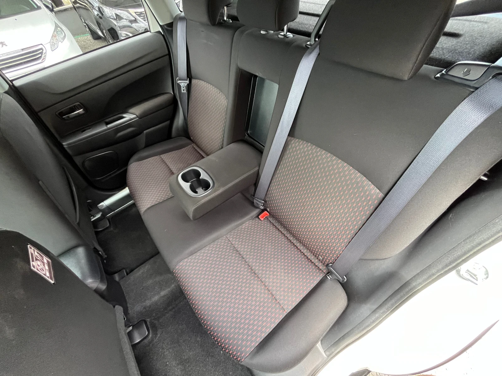 Mitsubishi ASX 1.6i GPL / Knight, снимка 10 - Автомобили и джипове - 55032583