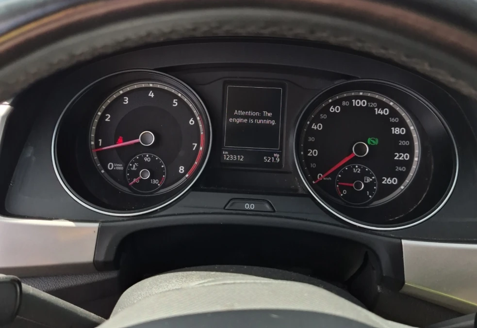 VW Atlas * Highline* Подгрев* Обдух* Пано* Back Cam* Blind , снимка 8 - Автомобили и джипове - 55889977