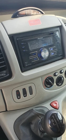 Opel Vivaro Дълга база, снимка 2