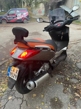  Yamaha X-max