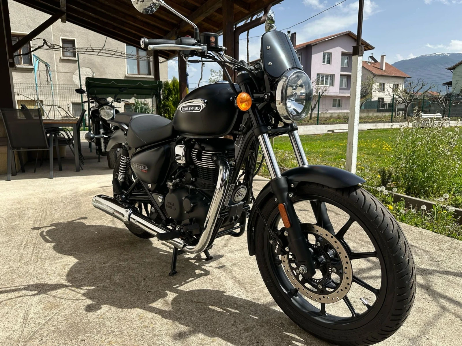 Royal Enfield Meteor 350i ABS A2 категория - изображение 7