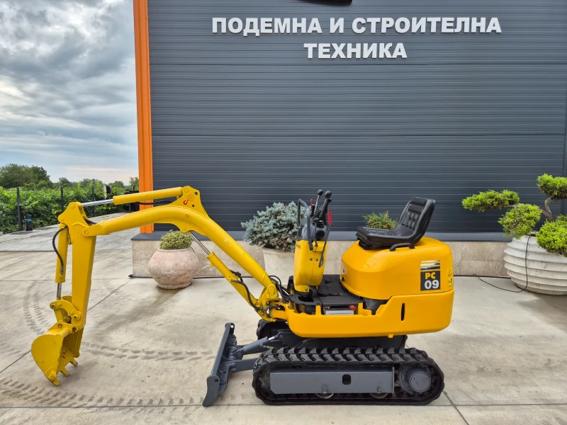 Багер Komatsu 1 тон / ПЕРФЕКТЕН / РАЗТВАРЯ ВИРИГИТЕ / , снимка 2 - Индустриална техника - 51211436