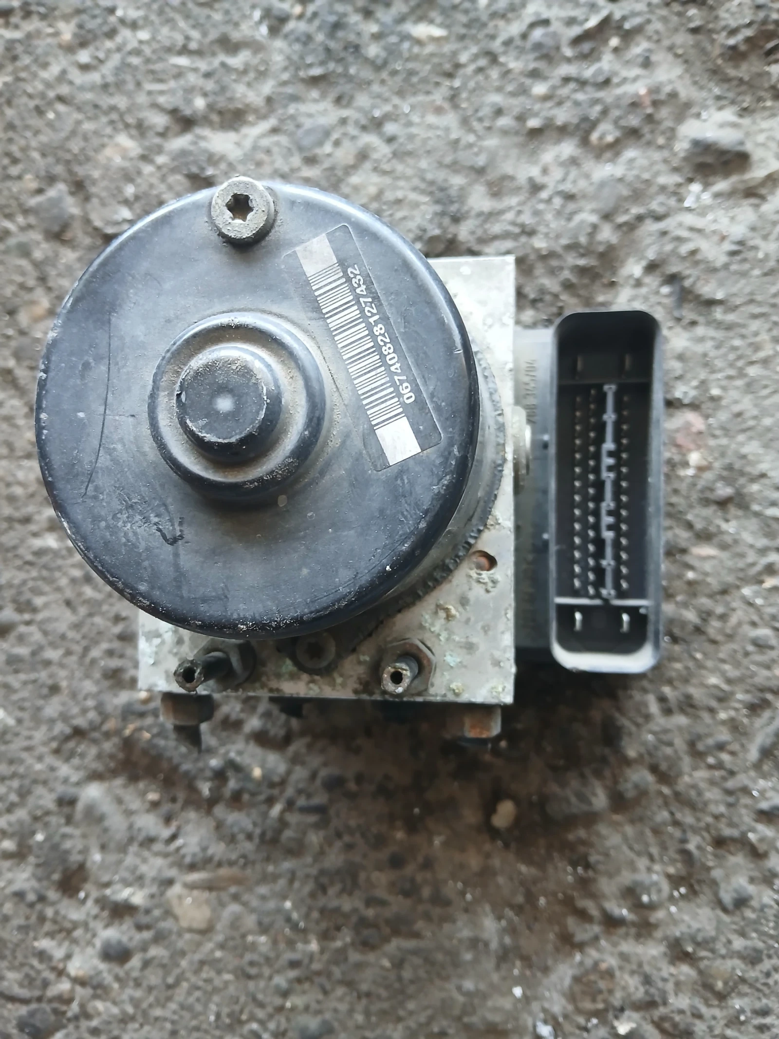1J0614517J ABS помпа VW GOLF 4, снимка 3 - Части - 54709457
