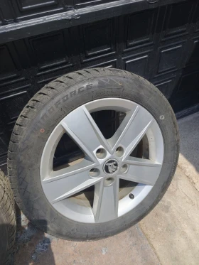 Гуми с джанти Kumho 205/55R16, снимка 5