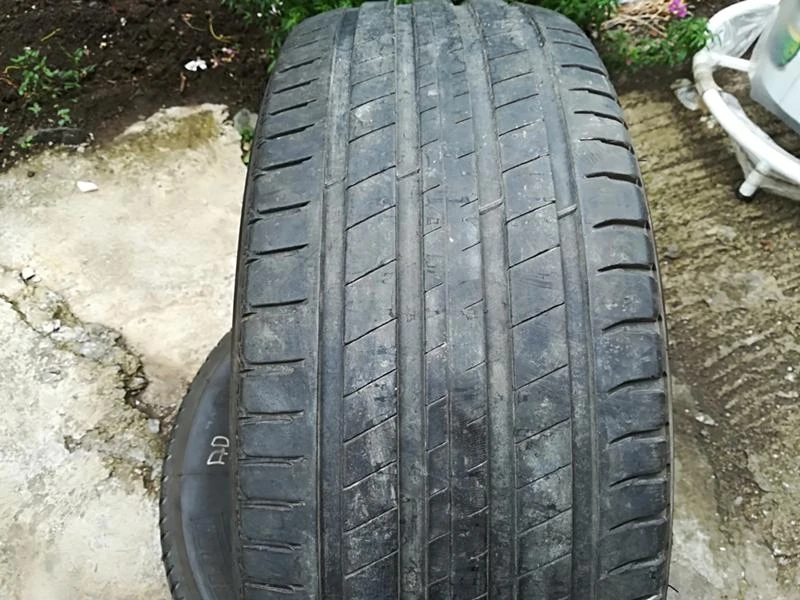 Гуми Летни 255/60R18, снимка 1 - Гуми и джанти - 21805544