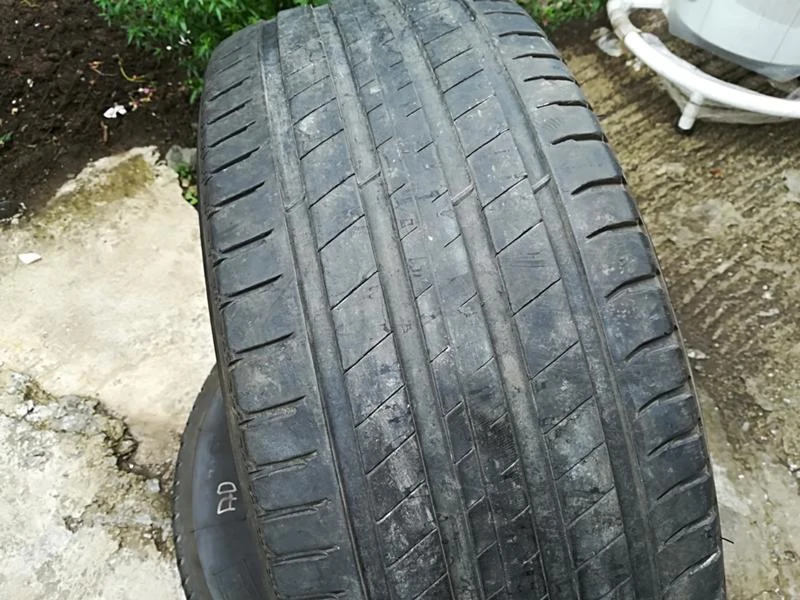 Гуми Летни 255/60R18, снимка 2 - Гуми и джанти - 21805544