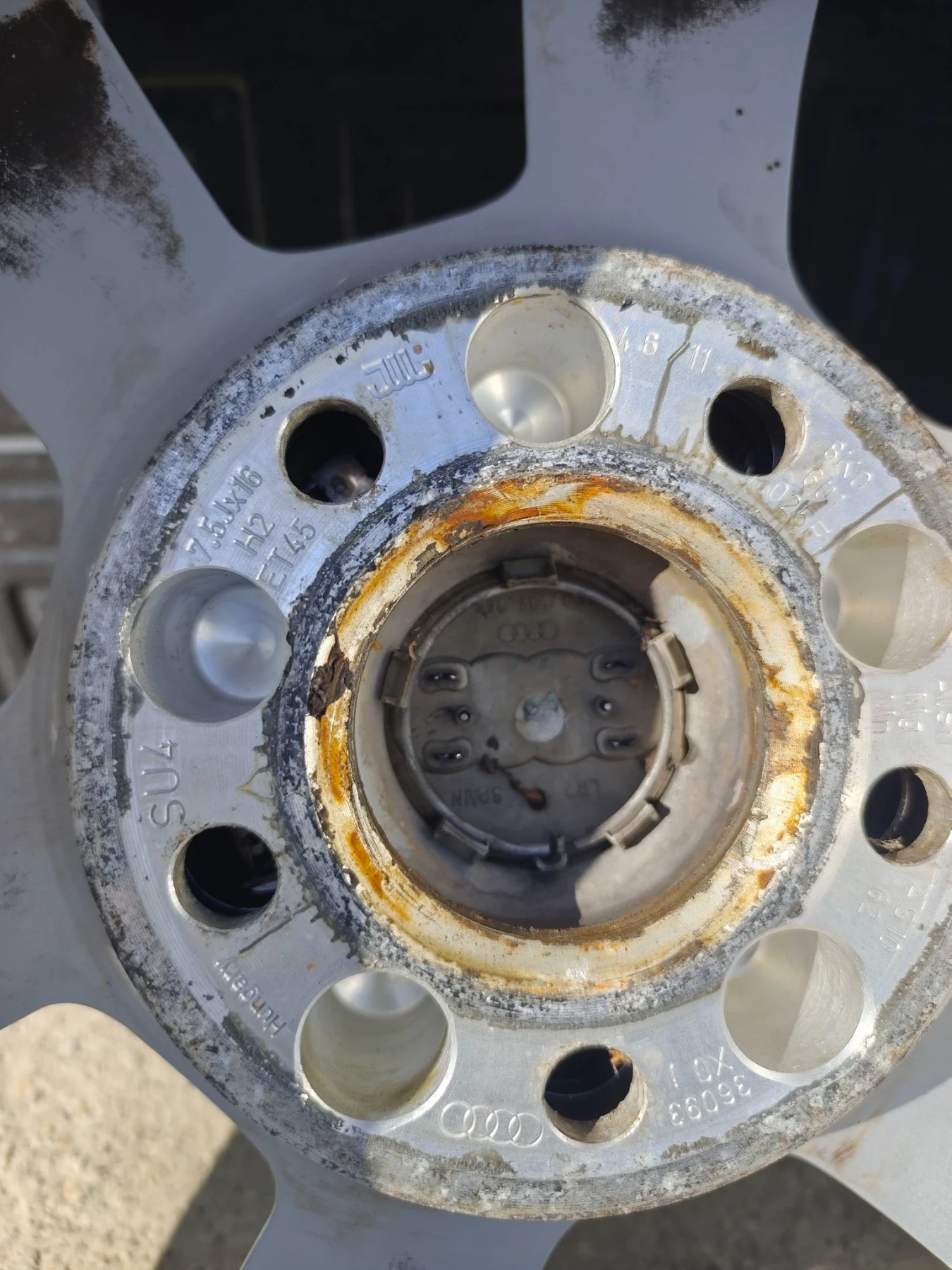Гуми с джанти Kumho 205/55R16, снимка 7 - Гуми и джанти - 55422785