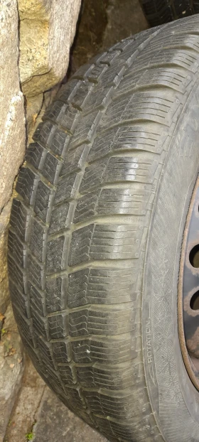 Гуми с джанти Barum 195/60R15, снимка 2 - Гуми и джанти - 48274261