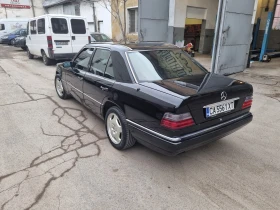 Mercedes-Benz 124 E300 4matic , снимка 7