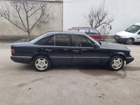 Mercedes-Benz 124 E300 4matic , снимка 5