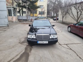 Mercedes-Benz 124 E300 4matic , снимка 1