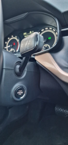 Skoda Scala   380 / | Mobile.bg    12