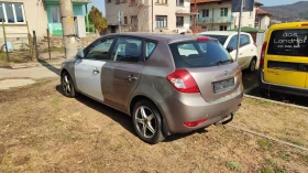 Kia Ceed 2 бр 3000 евро - 3000 € / 5867.49 лв. - 82620716 5