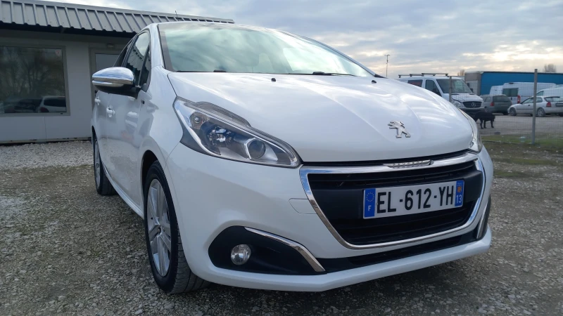 Peugeot 208 1.6HDI-EURO6/НАВИГАЦИЯ/АВТОПИЛОТ , снимка 2 - Автомобили и джипове - 48856015