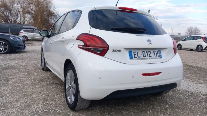 Peugeot 208 1.6HDI-EURO6/НАВИГАЦИЯ/АВТОПИЛОТ , снимка 3 - Автомобили и джипове - 48856015