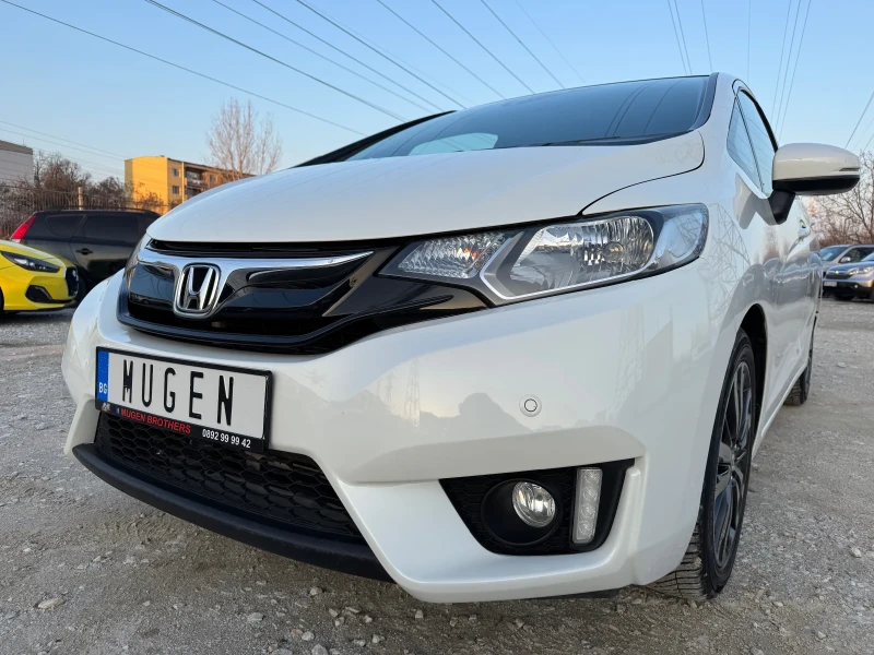 Honda Jazz АВТОМАТ / КАМЕРА / НАВИ / KEYLESS, снимка 1 - Автомобили и джипове - 49026195