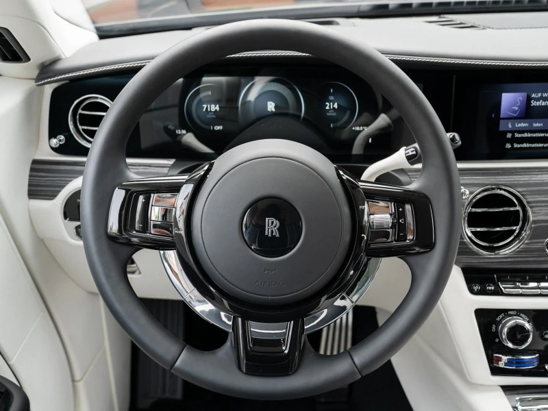 Rolls-Royce Spectre BESPOKE SHOOTING STAR HEAD UP, снимка 11 - Автомобили и джипове - 51646824