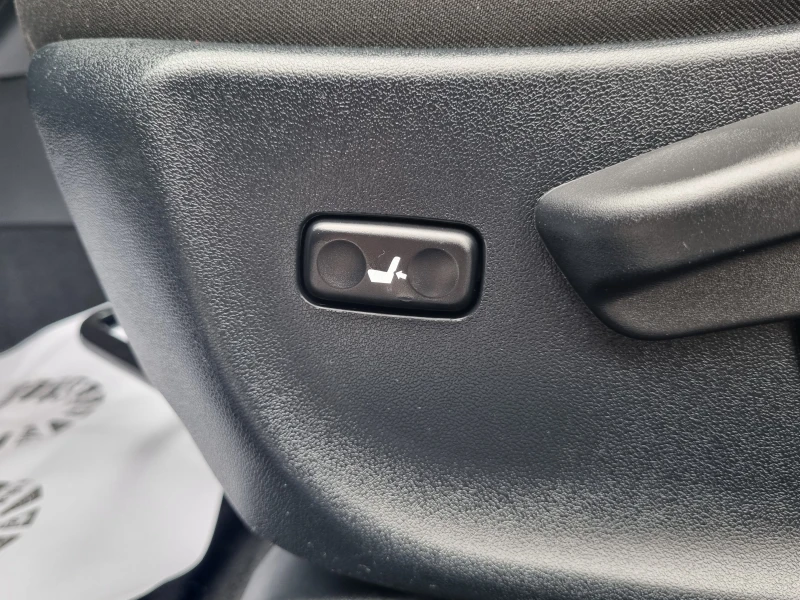 Toyota Avensis 2.2, D-CAT, EURO5, AВТОМАТИК, снимка 16 - Автомобили и джипове - 52051415