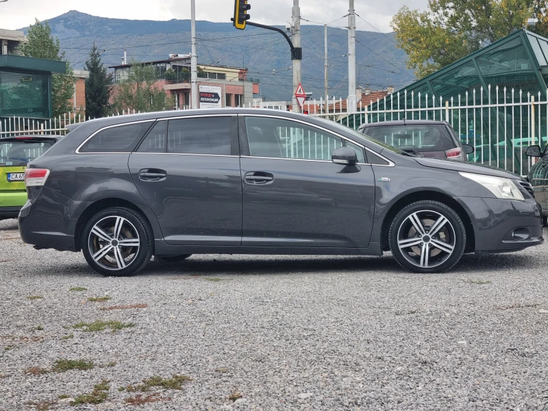 Toyota Avensis 2.2, D-CAT, EURO5, AВТОМАТИК, снимка 4 - Автомобили и джипове - 52051415