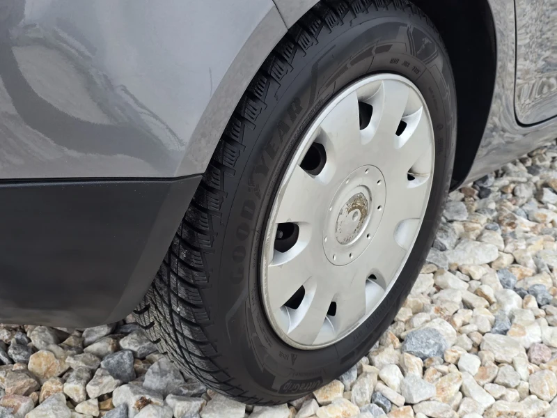 VW Golf 1.9TDi/105КС., снимка 6 - Автомобили и джипове - 53125877